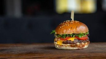 Εύκολη συνταγή για νόστιμα Burgers με όσπρια