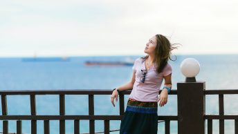 Τρία χαρακτηριστικά που έχουν οι γυναίκες με αυτοπεποίθηση